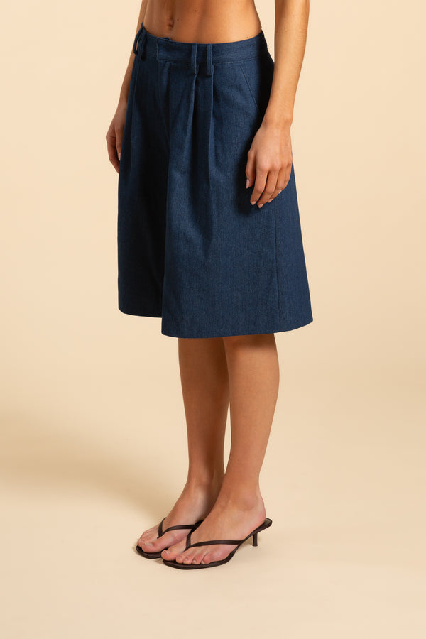 Bermuda denim