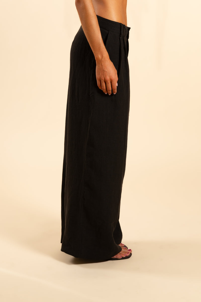 PM linen trousers