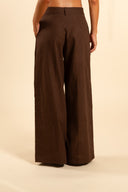 Pantalón lino marrón