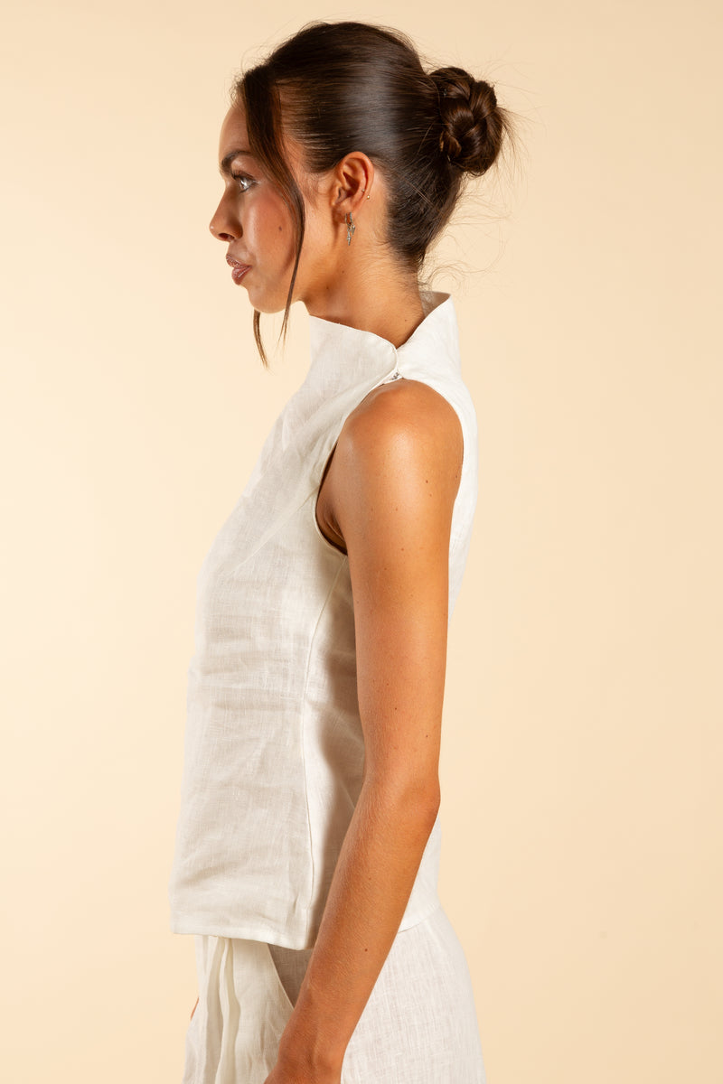 AM high neck top