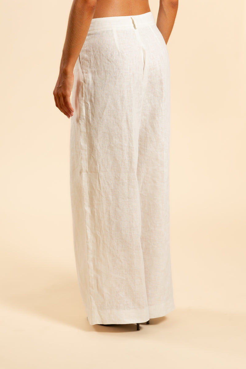 AM linen trousers