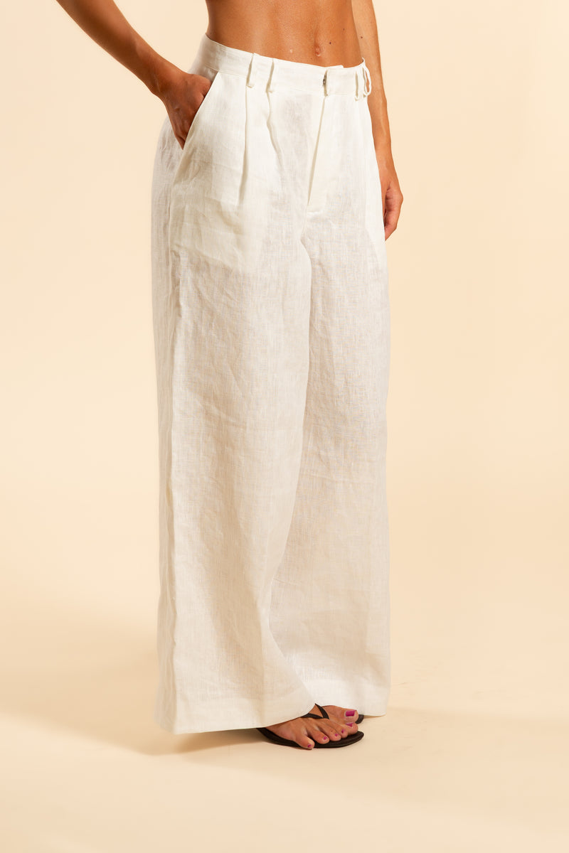 AM linen trousers