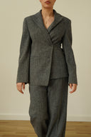 Suit 04
