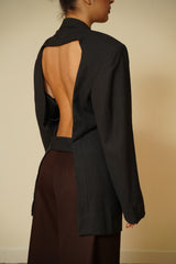 Open back blazer 001