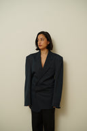 Blazer oversize asimétrica 002