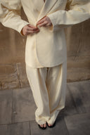 El pantalón vainilla